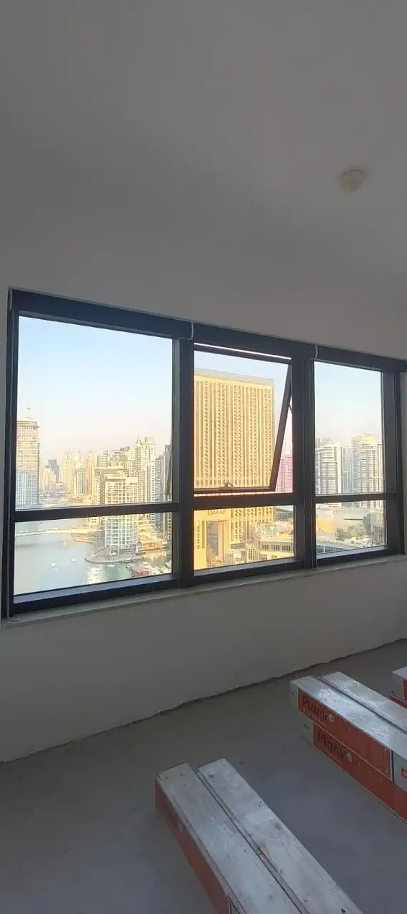 Window frame wrapping in King Salman Street